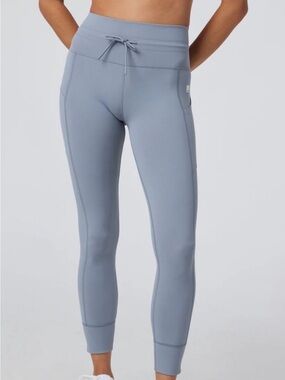 Vuori Daily Pocket Legging in
Mallorca Medium
